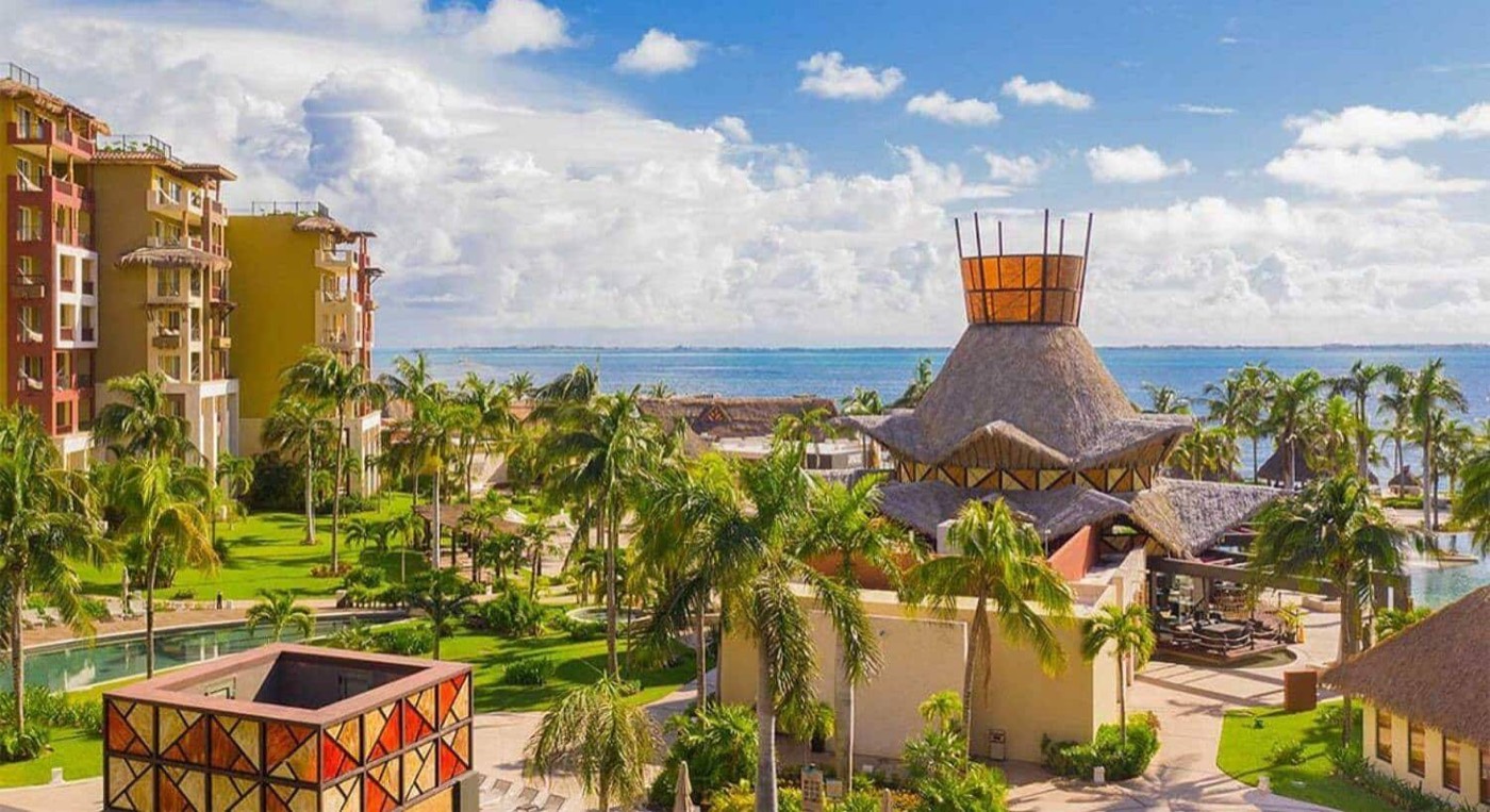 Villa del Palmar Cancun resort and beach